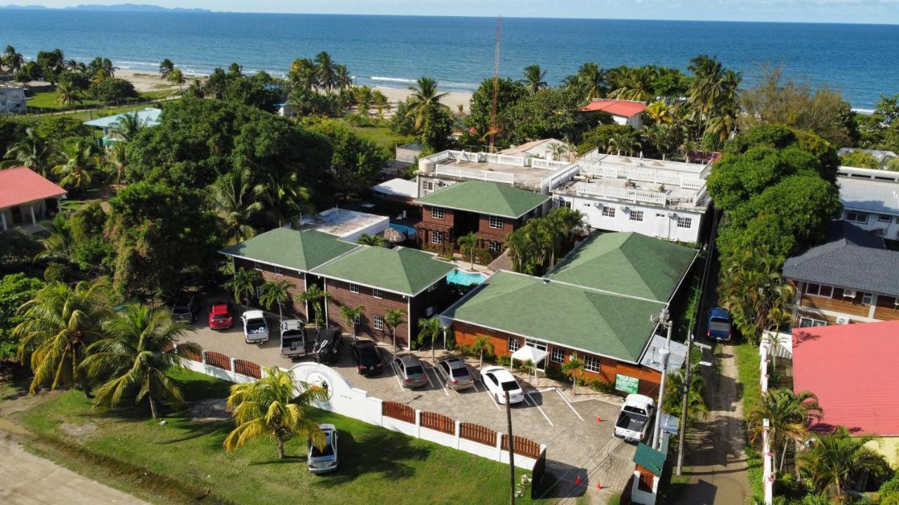 Hotel Playa Caribe Tela Exterior foto